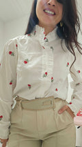 Camicia fiori rossi