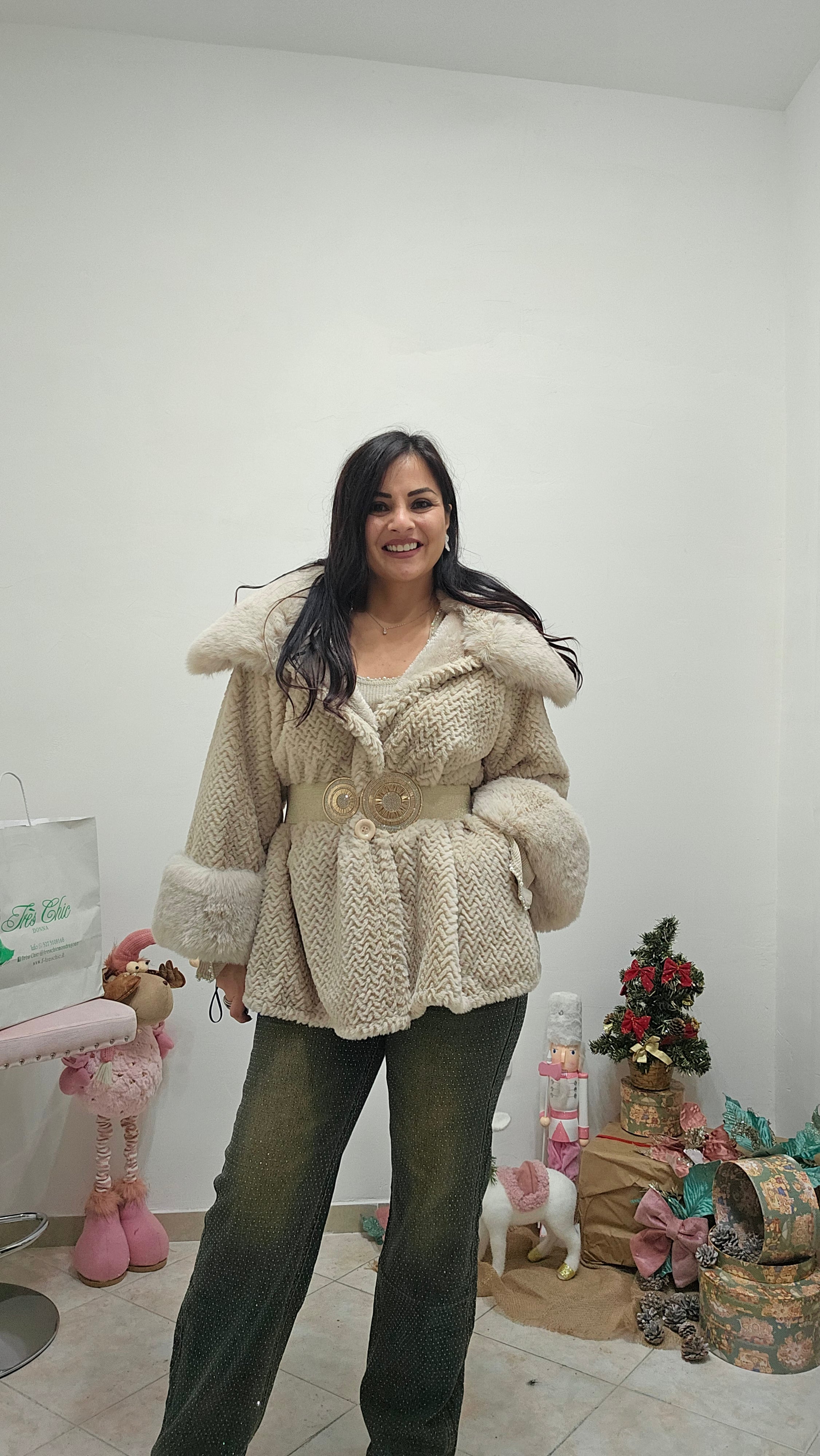 Mantella in visone panna