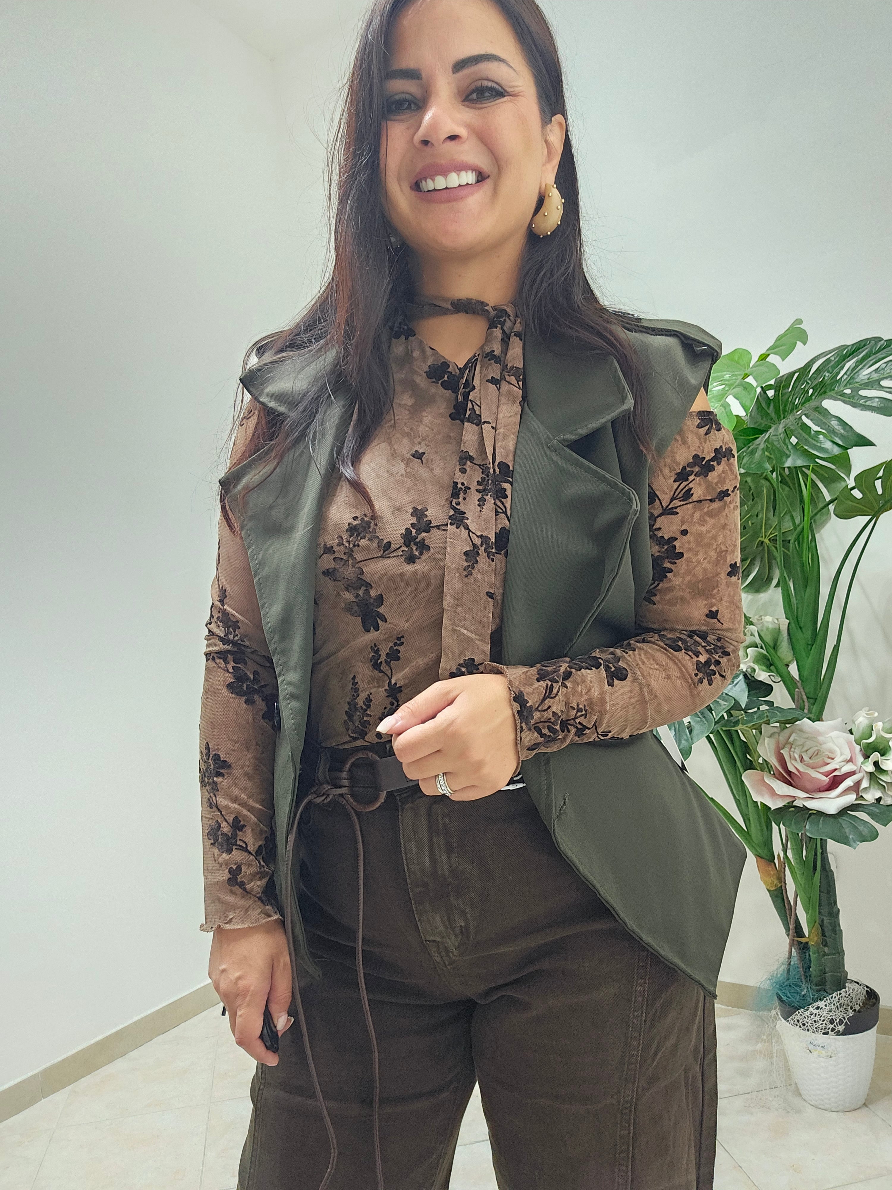 Trench smanicato Verde